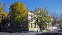 an old house in 
                  17th September Street