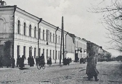 Brest, Masherov Ave. old post office
